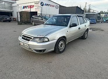 Daewoo Nexia: 2008 г., 1.6 л, Механика, Бензин, Седан — 4