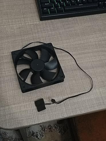 table fan: Система охлаждения для ПК, Б/у, Вентилятор, Для корпуса и блока питания — 1