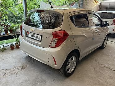 Продажа авто: Chevrolet Spark: 2018 г., 0.1 л, Вариатор, Бензин, Хэтчбэк — 5