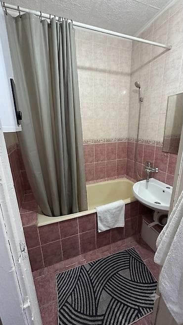 105: 2 комнаты, 50 м², Восток-5 мкр 105 серия, 4 этаж, Евроремонт — 7