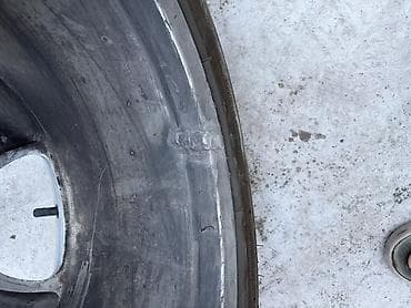 s 550: Комплект из 4 легкосплавных дисков Mercedes-Benz с шинами. - Диски — 1