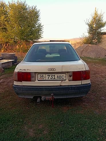 Audi 80: 1990 г., 1.8 л, Кол менен иштөөчү, Бензин, Седан — 3