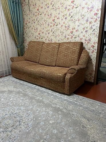 Прямой диван