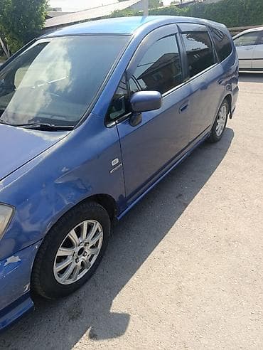 range over: Honda Stream: 2004 г., 2 л, Автомат, Бензин, Минивэн — 8