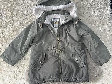 Детские куртки желетка 1) Куртка с капюшоном, серо-оливковая - at lalafo.kg Детские куртки желетка 1) Куртка с капюшоном, серо-оливковая -
