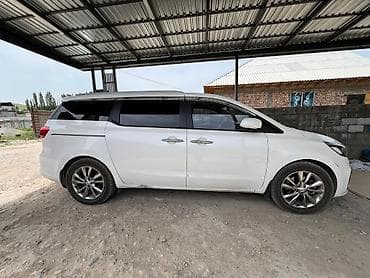Kia Carnival: 2020 г., 2.2 л, Автомат, Дизель, Минивэн at lalafo.kg Kia Carnival: 2020 г., 2.2 л, Автомат, Дизель, Минивэн
