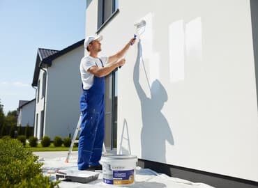 Фасадная латексная краска Lakra, белоснежная. Предназначена для