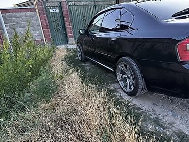 Subaru Legacy: 2002 г., 3 л, Автомат, Бензин, Седан — 4