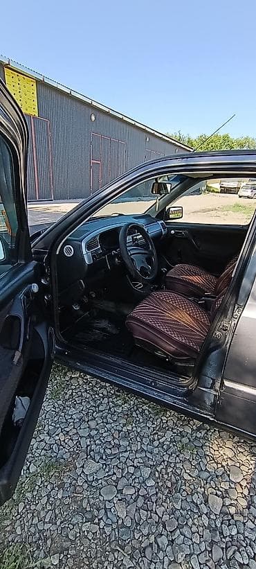 lite ace: Volkswagen Vento: 1993 г., 1.8 л, Механика, Бензин, Седан — 5