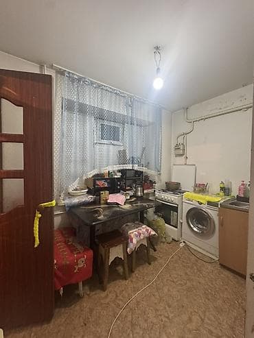 квартира в асанбай: 2 комнаты, 45 м², 1 этаж, Старый ремонт — 5
