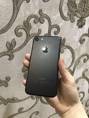 IPhone 7, Б/у, 128 ГБ, Черный, Чехол, 100 %