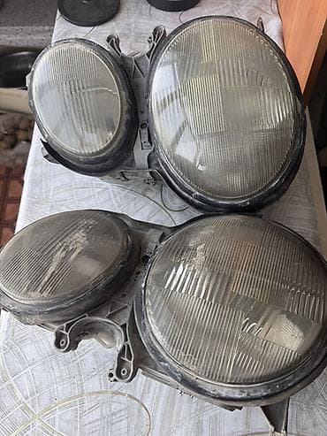 Комплект передних фар Mercedes-Benz