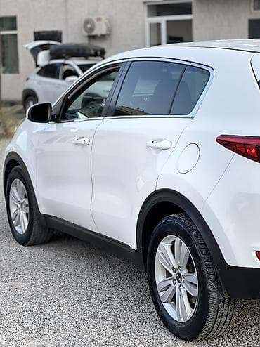 rf 2: Kia Sportage: 2018 г., 2.4 л, Автомат, Бензин, Кроссовер — 4