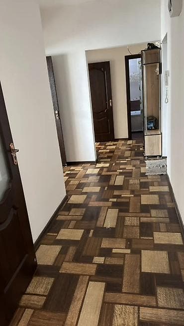8: Сдается 2 ком кв 58 м2 8 этаж из 9 Адрес: Ул Гагарина 139/ Пишпек — 6