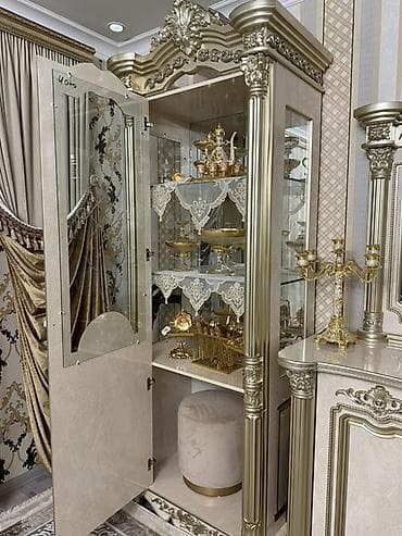 aloe vera: Гарнитур для зала, Б/у, Комод, цвет - Бежевый — 3