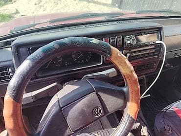 фара опель вектра б: Volkswagen Jetta: 1991 г., Седан — 3