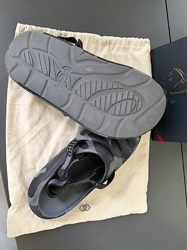 Босоножки, сандалии, шлепанцы: Босоножки, 42, UGG, Б/у, цвет - Серый, Самовывоз — 5