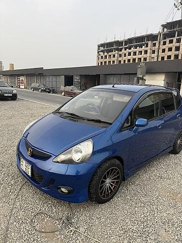 Унаа сатуу: Honda Fit: 2003 г., 1.5 л, Автомат, Бензин, Хетчбек — 3