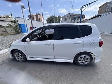 initial d: Honda Fit: 2002 г., 1.3 л, Автомат, Бензин, Хэтчбэк — 4