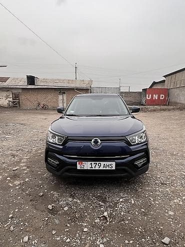 фара e60: Ssangyong Tivoli: 2019 г., 1.6 л, Автомат, Бензин, Кроссовер — 1