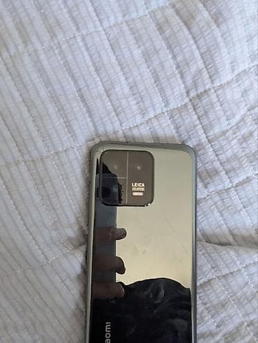 s23 mini: Xiaomi, 13, Б/у, 256 ГБ, цвет - Черный, 2 SIM — 6