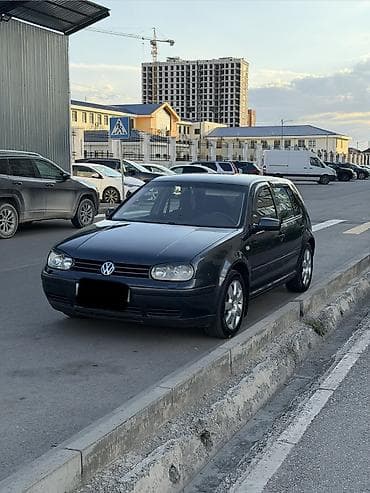 Продажа авто: Volkswagen Golf: 2003 г., 1.6 л, Механика, Бензин — 3
