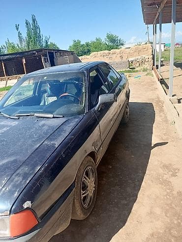 Audi 80: 1983 г., 1.8 л, Механика, Бензин, Седан