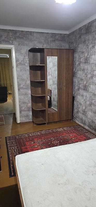 оренда жилья: 3 комнаты, С мебелью частично — 3
