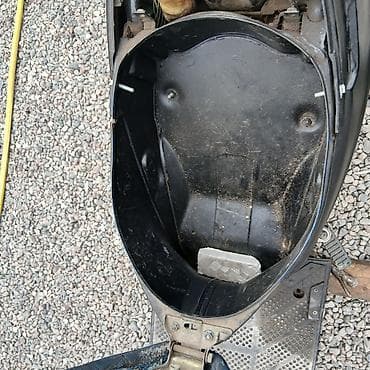 50: ОБМЕН ИНТЕРЕСУЕТ!Скутер 100 см³ (2T), компактный городской вариант с — 2