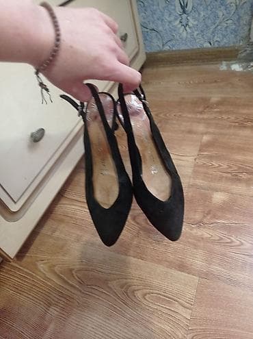second hand obuv: Туфли, 36, Marco Tozzi, Б/у, цвет - Черный, Самовывоз — 1