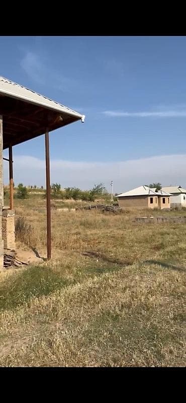 в пекарню требуется: Сары Колот, Кара-Суу району Дом/коробка участок менен сатылат. 8 — 2