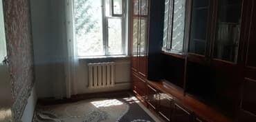 срочно продаю готовые бизнес продуктовый: 3 комнаты, 70 м², 105 серия, 2 этаж, Старый ремонт — 2