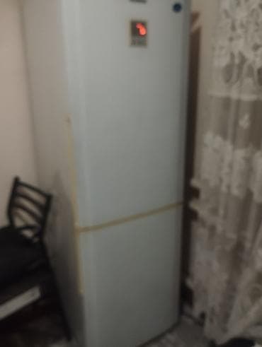 Холодильник Samsung, Двухкамерный, 180 * at lalafo.kg Холодильник Samsung, Двухкамерный, 180 *