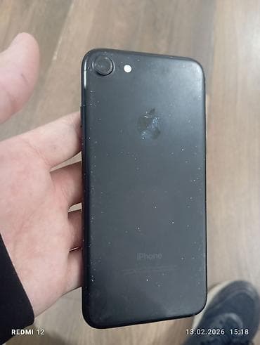 iphone e: IPhone 7, 32 ГБ, Черный — 1