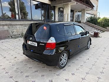 обмен на малолетражку: Honda Jazz: 2008 г., 1.3 л, Вариатор, Бензин, Хэтчбэк — 5