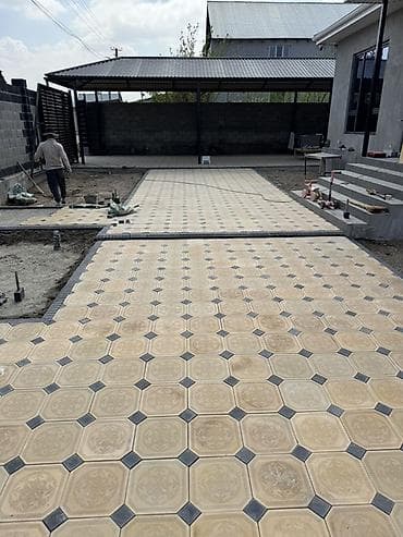 клеем кафель: Укладка брусчатки Гарантия, Бесплатная консультация Больше 6 лет опыта — 3