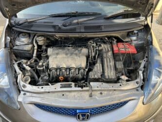 бу машина: Honda Fit: 2004 г., 1.3 л, Автомат, Бензин — 4