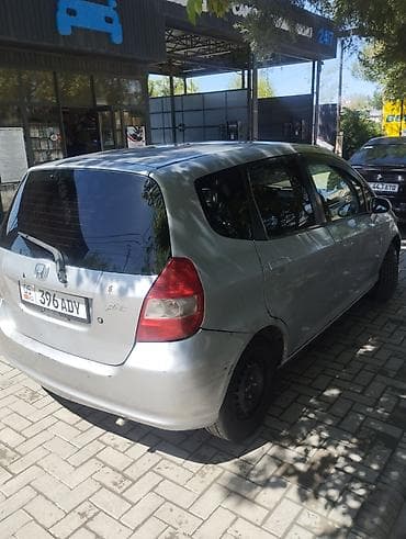 шина хонда фит: Honda Fit: 2002 г., 1.3 л, Вариатор, Бензин — 4