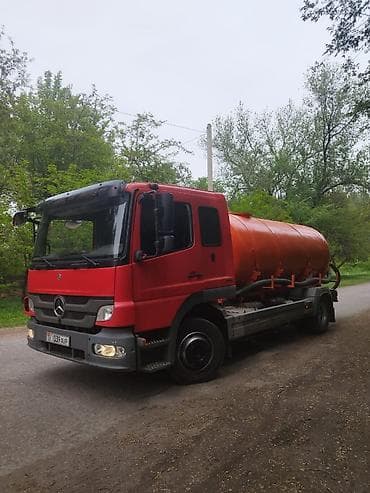 r18 245 40: Ассенизатор, Mercedes-Benz, 9 м3 — 3