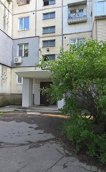 Продажа квартир: 1 комната, 33 м², 104 серия, 1 этаж, Старый ремонт — 7