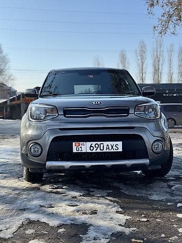 low ll: Kia Soul: 2017 г., 2 л, Автомат, Бензин, Кроссовер — 1