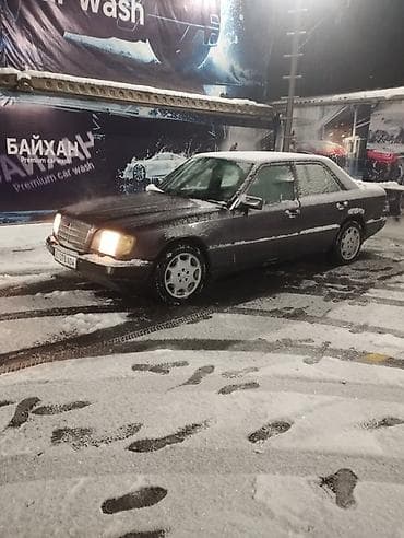 r13 175: Mercedes-Benz W124: 1993 г., 3 л, Ручные, Бензин, Седан — 9