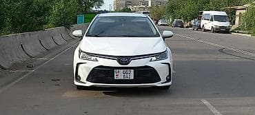 Toyota Corolla: 2019 г., 1.8 л, Автомат, Гибрид, Седан