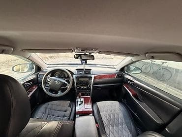 prius v: Toyota Camry: 2012 г., 2.5 л, Автомат, Бензин, Седан — 4