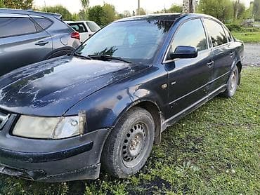 Volkswagen Passat: 2002 г., 2 л, Механика, Бензин, Седан