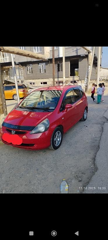 mazda 3 2007: Honda Jazz: 2005 г., 1.5 л, Ручные, Бензин, Хэтчбэк — 5