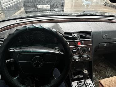 merc: Mercedes-Benz C-Class: 1994 г., 2.8 л, Автомат, Бензин, Седан — 9