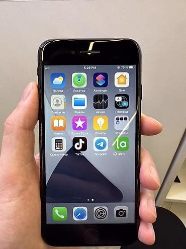 iphone 8s: IPhone SE 2020, Б/у, 64 ГБ, Черный, Чехол, Кабель, 100 % — 1