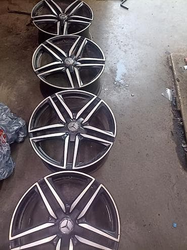 Диски: Литые Диски R 20 AMG, Комплект, отверстий - 5 — 2
