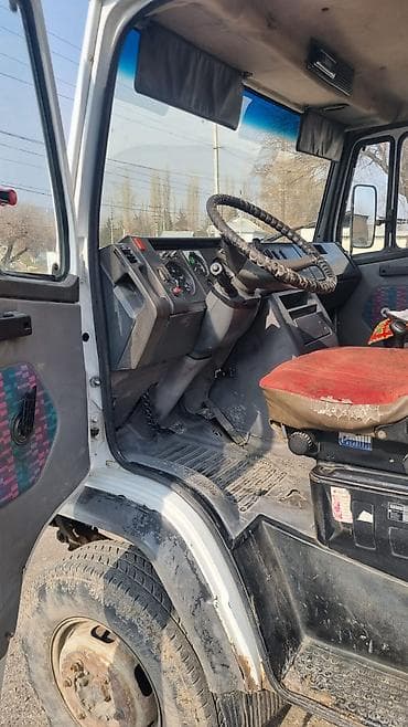 540 е34: Грузовик, Mercedes-Benz, Стандарт, 4 т, Б/у — 9